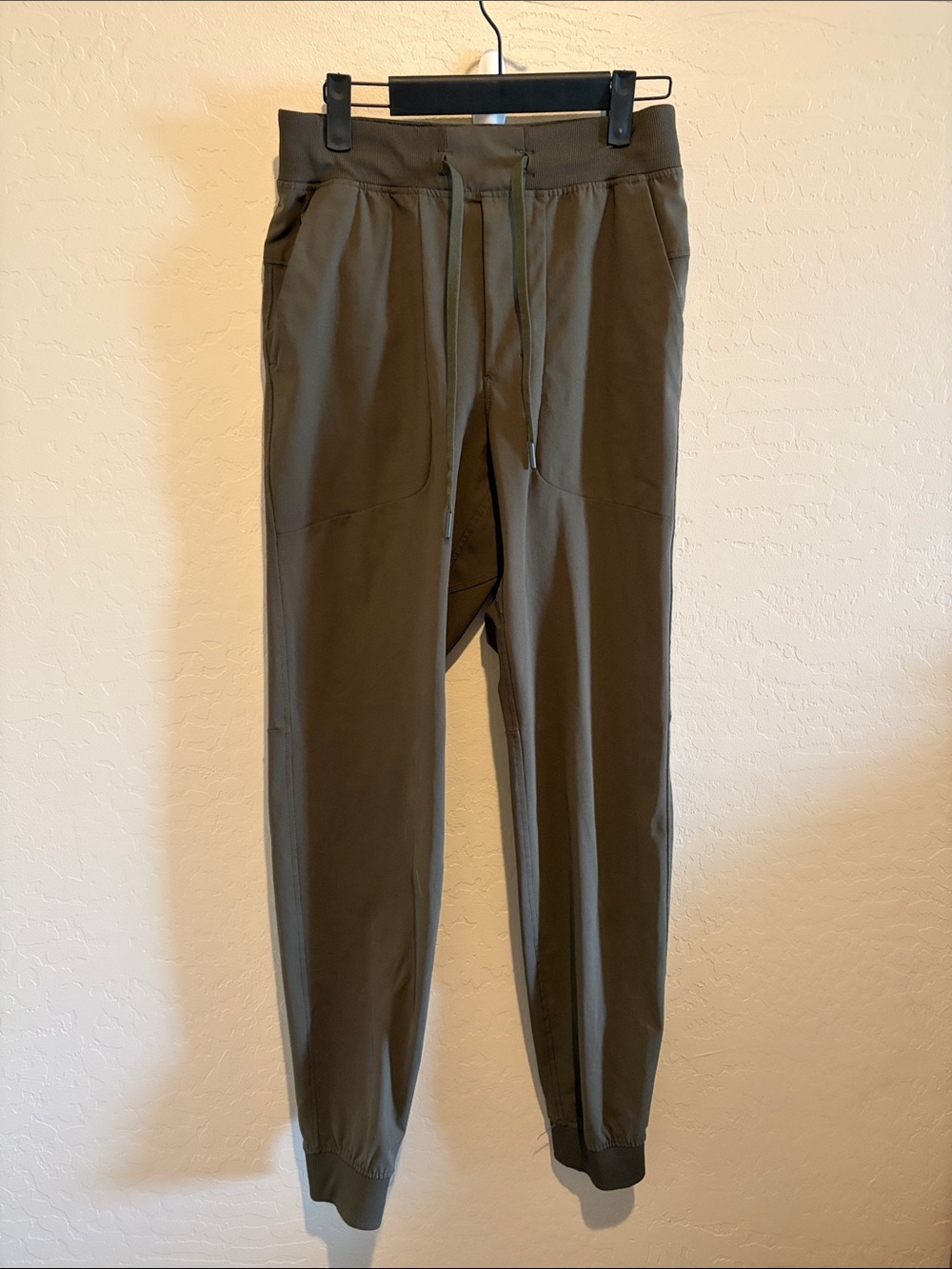 lululemon athletica Olive Jogger Pants